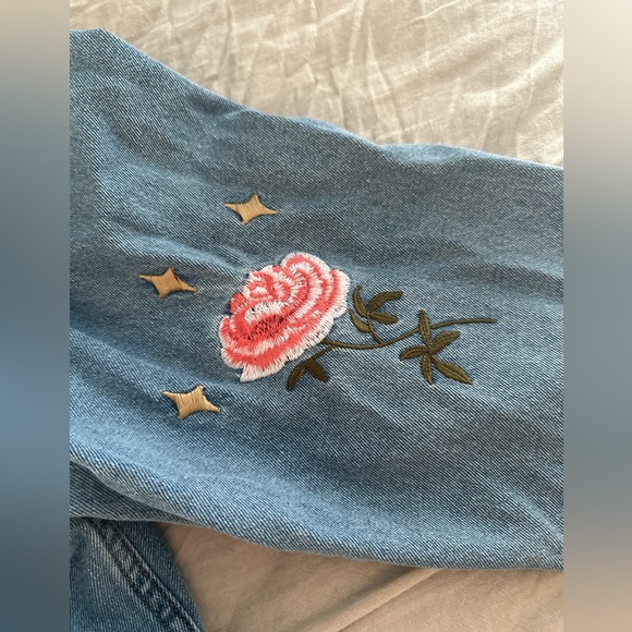 Oversized jean jackets - Picture 3 of 8